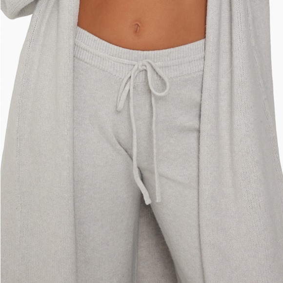 SET ACTIVE Jersey Knit Double V Cardigan & Tie Waist Wide Leg Pant in Fog Grey - Picture 4 of 13